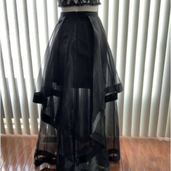 BCX Dress Junior 7 Black White Two Piece Lace Illusion Prom Formal Occasion - Picture 10 of 12